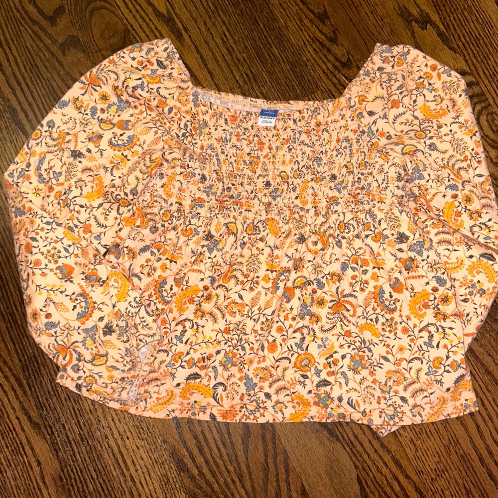 Old navy blouse 10/12 girls